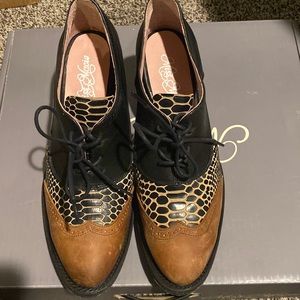 Wing and a prayer collection boot